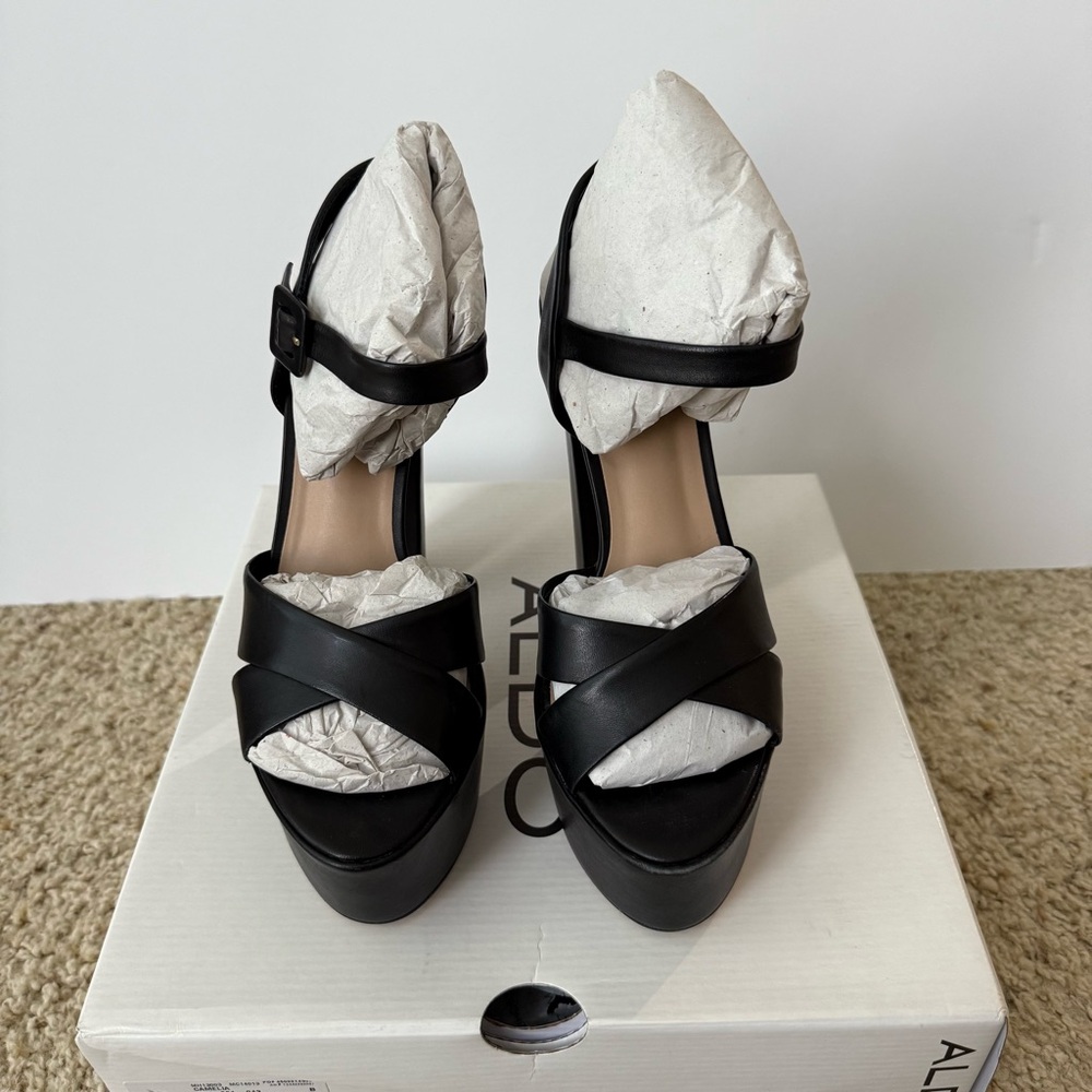 ALDO Black Platform Heels - Picture 2 of 5